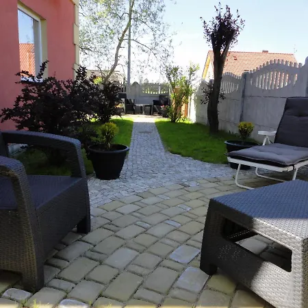 Grand Villa Ustka- Marmonoli, Pokoje Z Balkonami I Tarasami, Parking W Cenie ! فندق مبيت وإفطار أوستكا