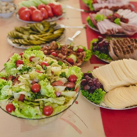 Bed & Breakfast Grand Ustka- Marmonoli 3*