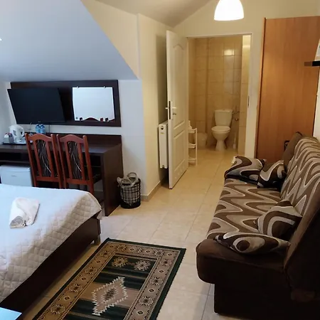Grand Ustka- Marmonoli Bed and Breakfast