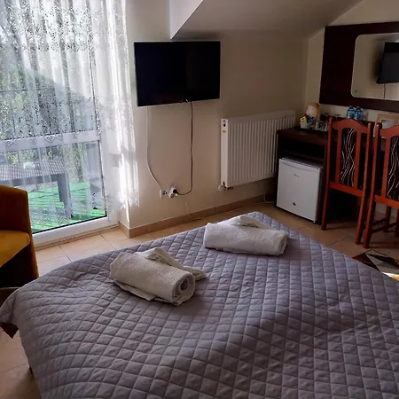 Grand Ustka- Marmonoli Bed & Breakfast 2*