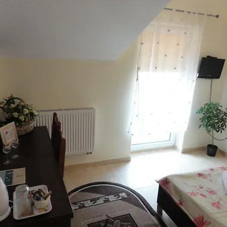 Grand Ustka- Marmonoli Bed and Breakfast Ούστκα