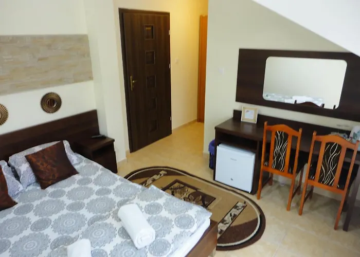 Grand Ustka- Marmonoli Couette-café 3*