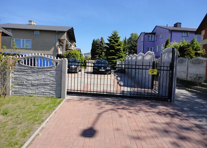 Grand Ustka- Marmonoli Couette-café 3*