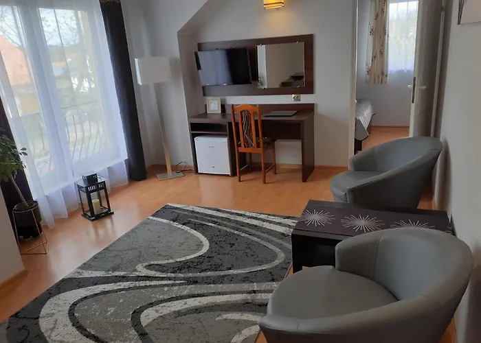 Grand Ustka- Marmonoli Couette-café Ustka