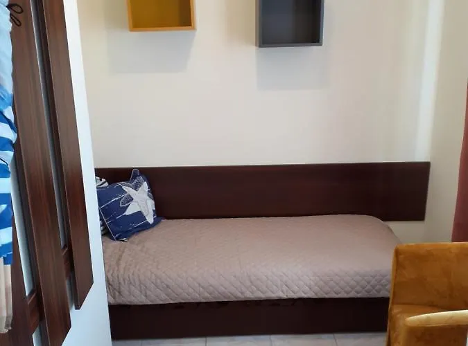 Grand Ustka- Marmonoli Couette-café